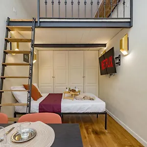 Appartamento Charme Loft - 5 Min Duomo, Milano