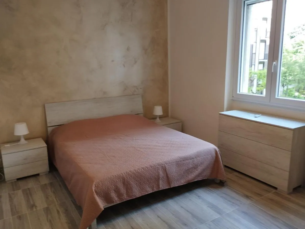 Turro Center Apartment location